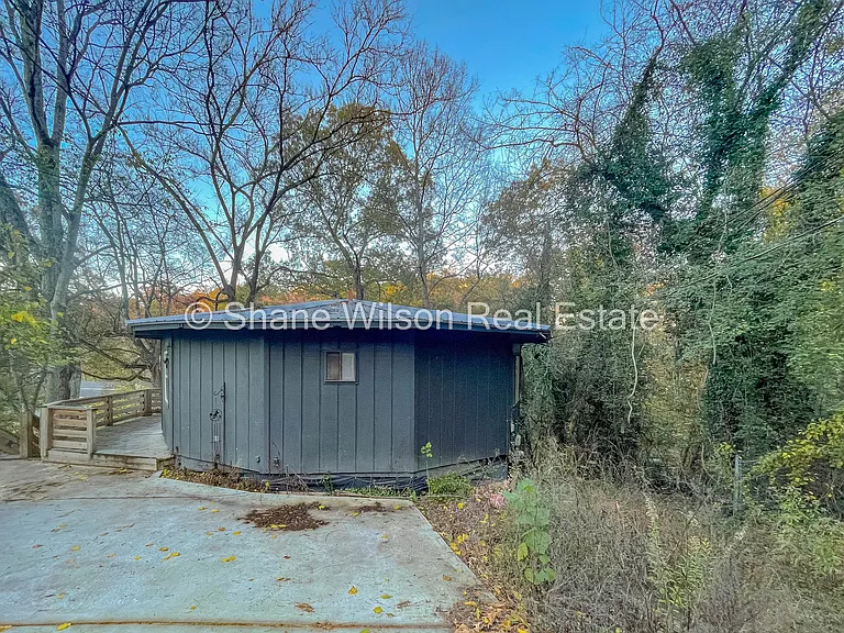 720 Midland Pike — Photo 2