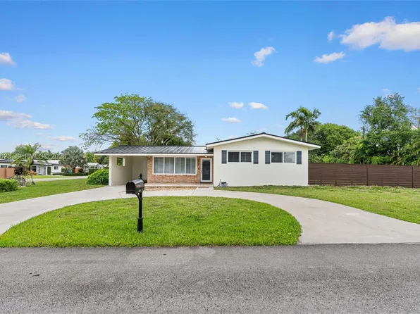 8965 SW 125th Ter, Miami, FL 33176