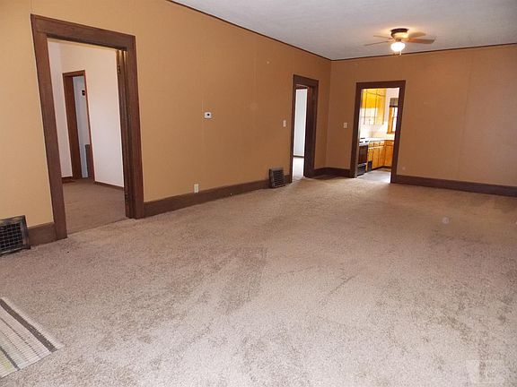 5th image of 106 1st Ave
