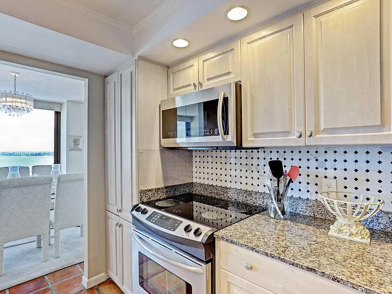5510 N Ocean Dr #17D — Photo 53
