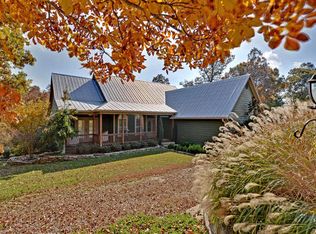 741 Quail Cove Cir, Warne, NC 28909