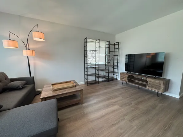 3231 Prairie Ave, Royal Oak, MI 48073