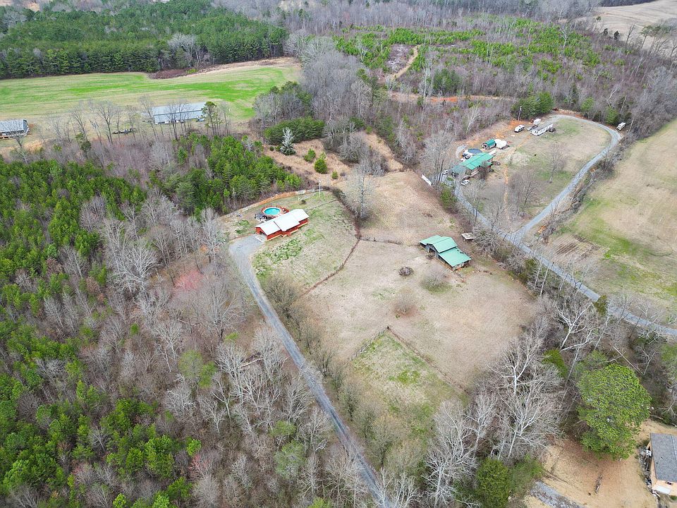 817 Old Federal Rd, Old Fort, TN 37362 Zillow