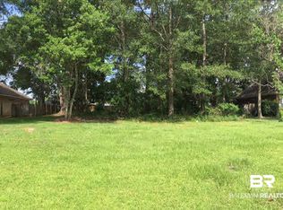 1 Lakeside Ter, Loxley, AL 36551