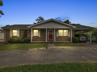 631 Cross St, Rossville, GA 30741