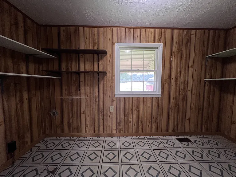 2398 Turkey Creek Rd — Photo 19