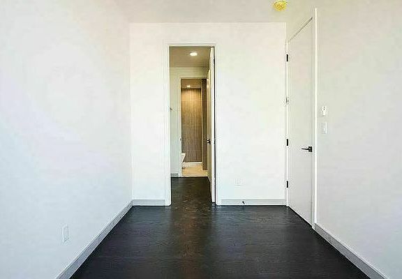 4th image of 229 Winthrop St #4F