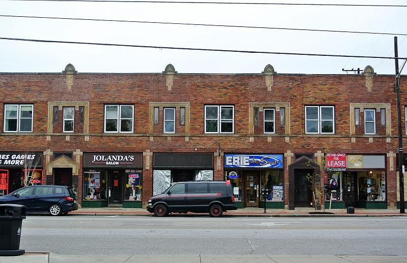 1st image of 16508 Detroit Ave