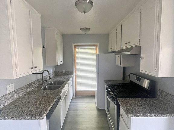 5th image of 1135 Raymond Ave APT 5