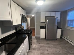 52 Henry St #3R, New Haven, CT 06511
