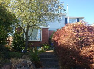3242 NW 56th St, Seattle, WA 98107