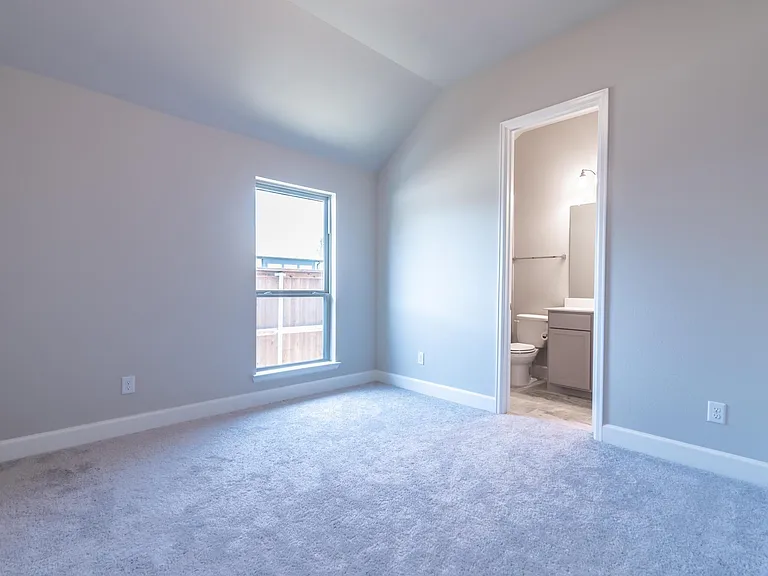 2933 Saltwood Ct — Photo 25