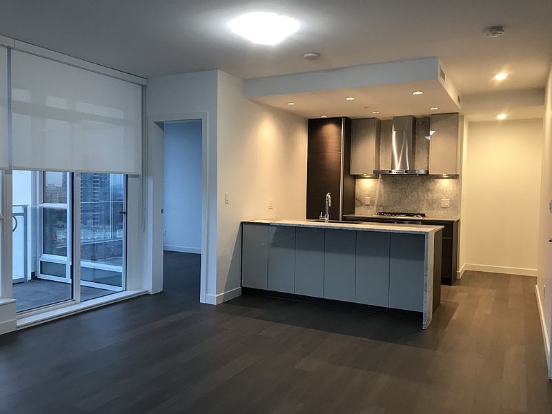 Burnaby Apartment for rent - 2 Bedrooms — photo 12