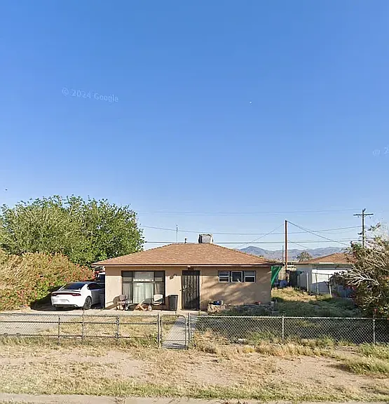 326 E Williams St — Photo 1