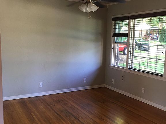 4th image of 2125 Churchill Way