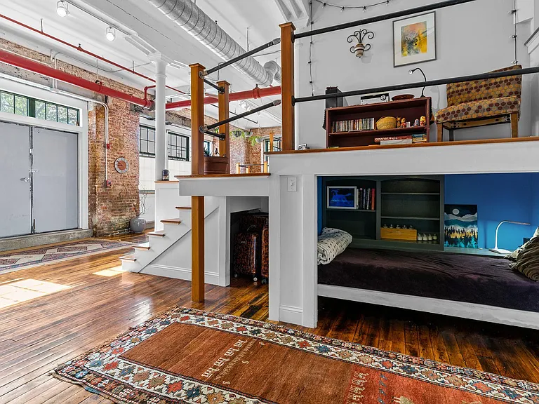 532 Kinsley Ave #110 — Photo 33