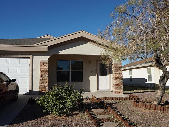 3rd image of 5329 Manuel Puentes Ct