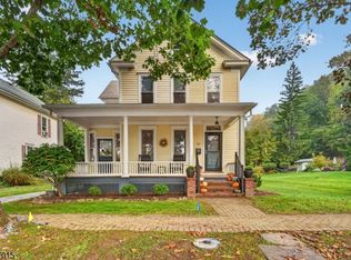 33 Seventh Street, Frenchtown Boro, NJ 08825