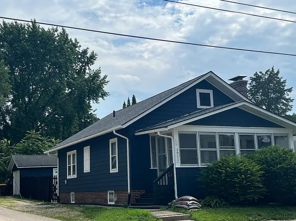 1911 Rural St, Rockford, IL 61107