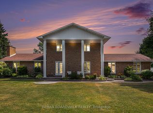 1139 Saint Joseph Rd, Russell, ON K0A1W0