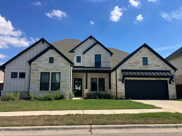 222 Rio Ranchero Rd, Georgetown, TX 78628