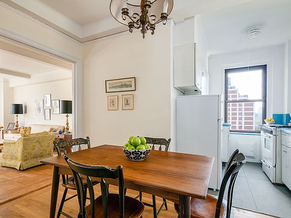 2nd image of 60 E 96th St APT 13C