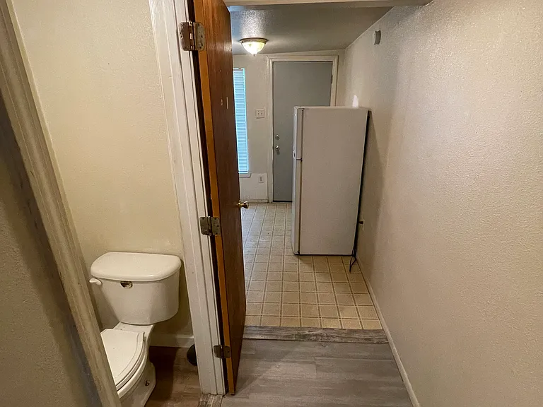 403 W Sunset Ave #C — Photo 4