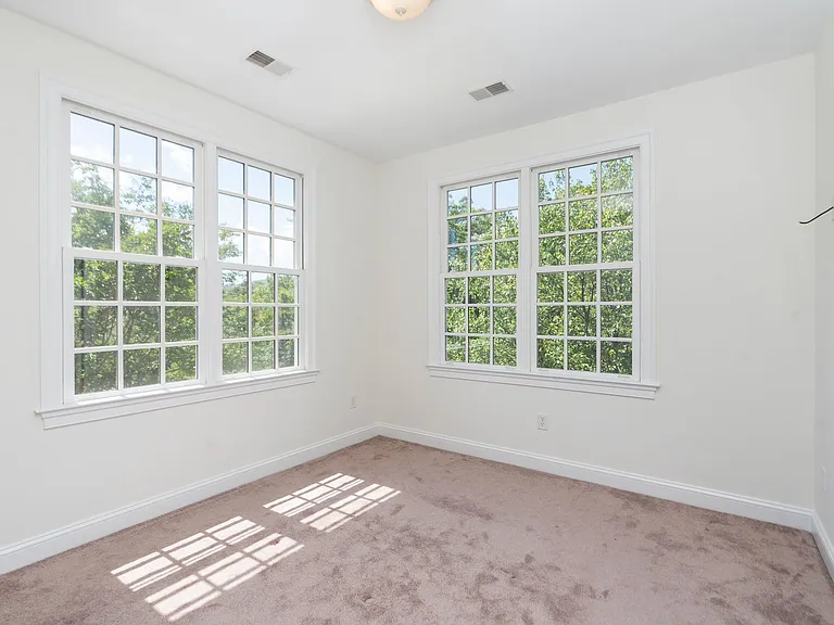 1509 Old Trail Dr — Photo 16