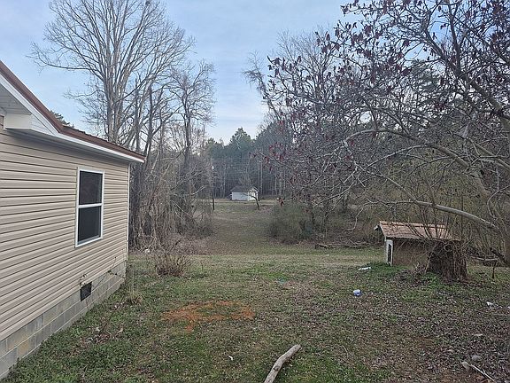 2nd image of 102 Goodson Ln