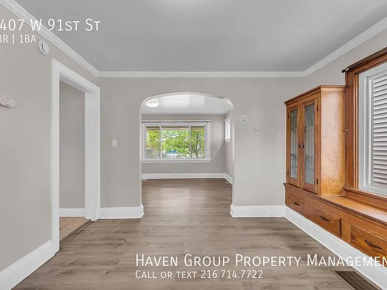 3407 W 91st St — Photo 8