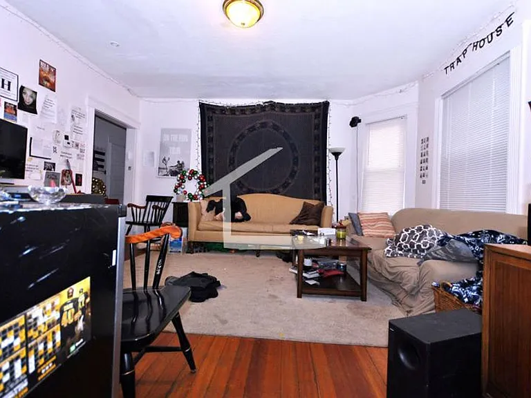 53 Gardner St #1 — Photo 6
