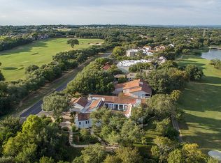28 Club Estates Pkwy, The Hills, TX 78738