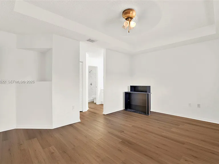 16301 SW 100th Ter — Photo 25