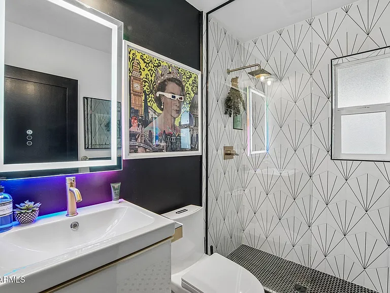 1725 E Verde Ln — Photo 23