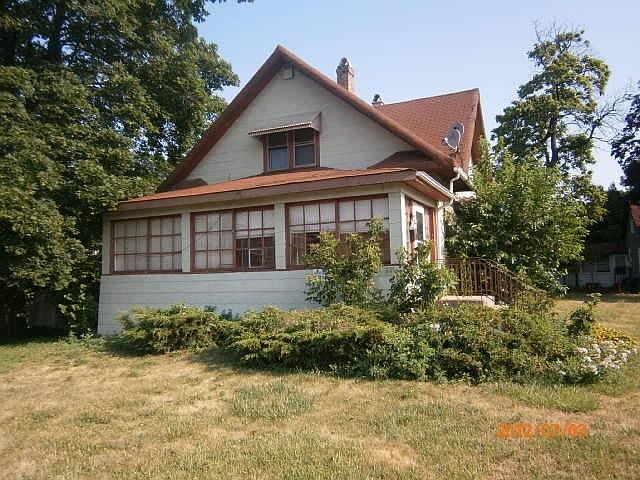 2nd image of 6622-24 W Pershing St