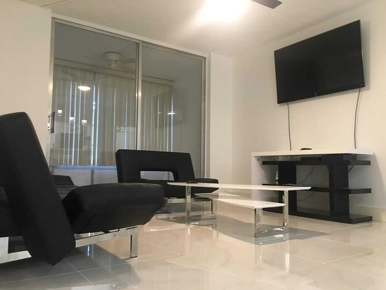 1 bed, 1.0 bath, 700 sqft, $1,500 — Photo 1