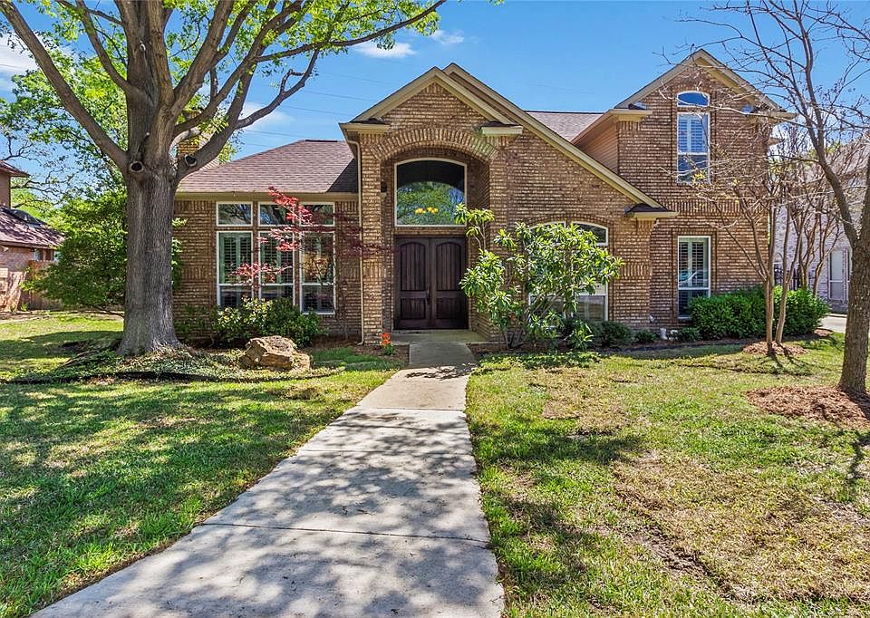 1st image of 2407 Wild Rose Ct