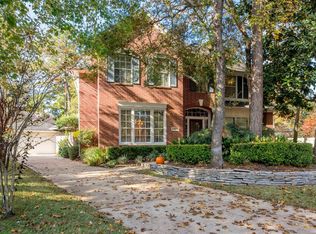 19 Royal Ridge Pl, Spring, TX 77382