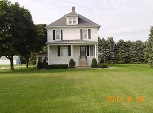1718 E 2500n Rd, Piper City, IL 60959