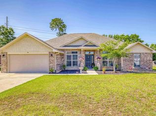 6102 Winchester Cir, Milton, FL 32570
