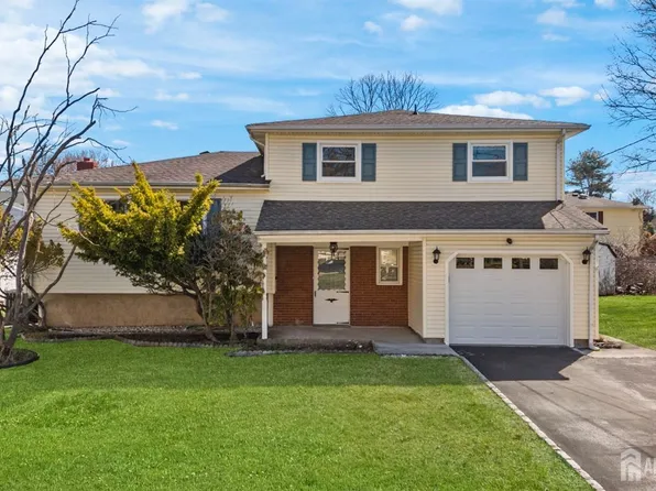 24 Lench Ave, Edison, NJ 08820