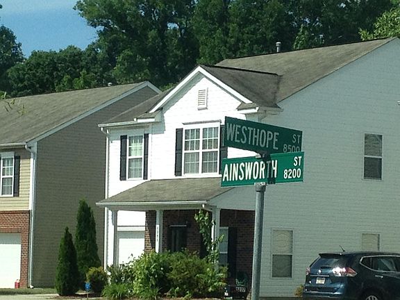 5th image of 8303 Ainsworth St