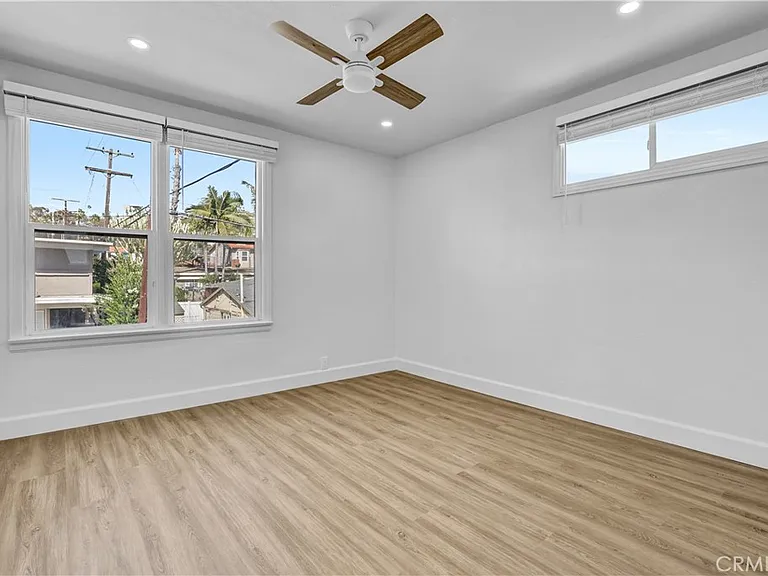 200 Avenida Monterey — Photo 11