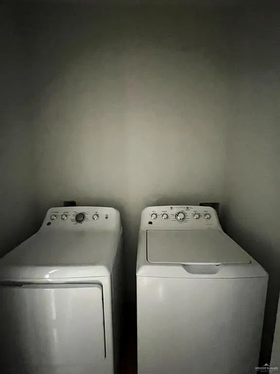 1 bed, 1.0 bath, 11280 sqft, $700 — Photo 3