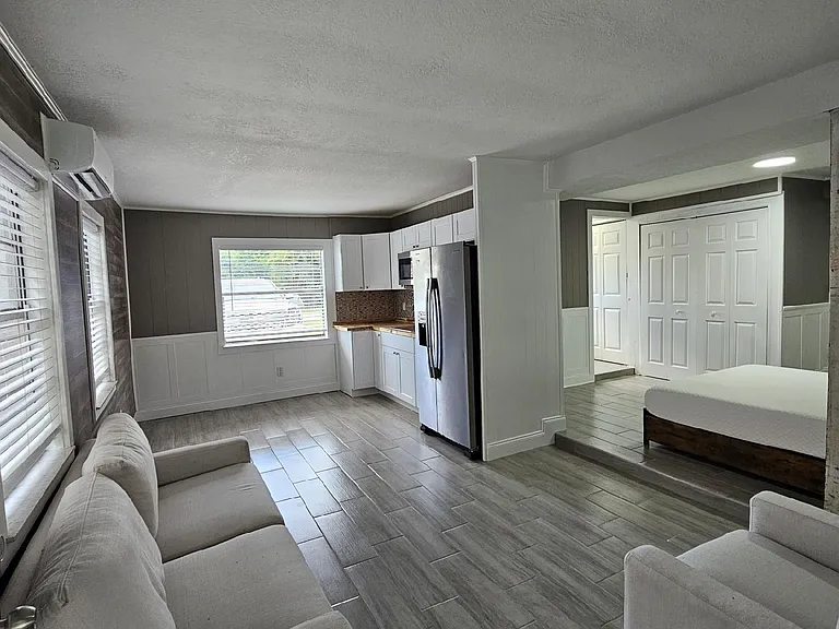 2814 Bonneville Dr #2 — Photo 2
