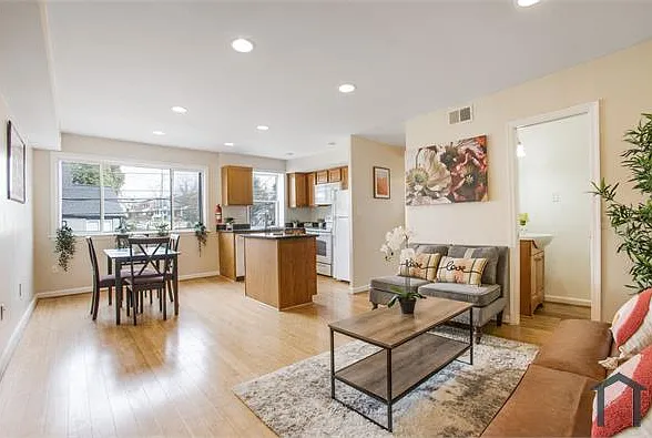 3339 10th Pl SE #S-R-2