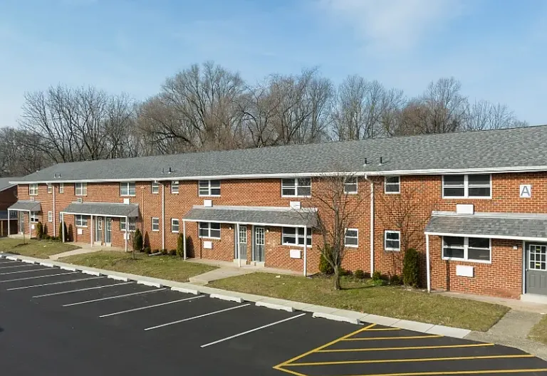 Liberty Manor Apartments — Photo 1