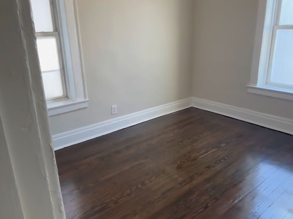 1st image of 220 Roseville Ave #Cpm109
