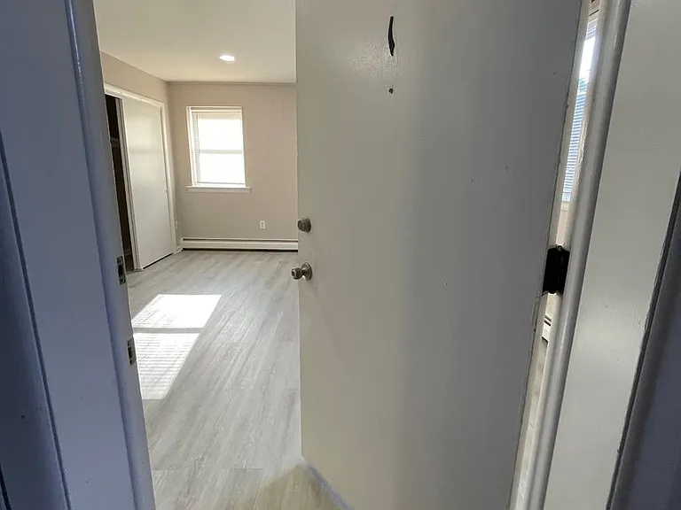 405 Penn Street — Photo 3