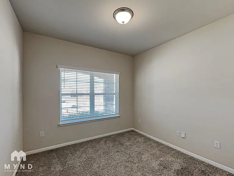 2444 Lobo Landing Cv — Photo 17